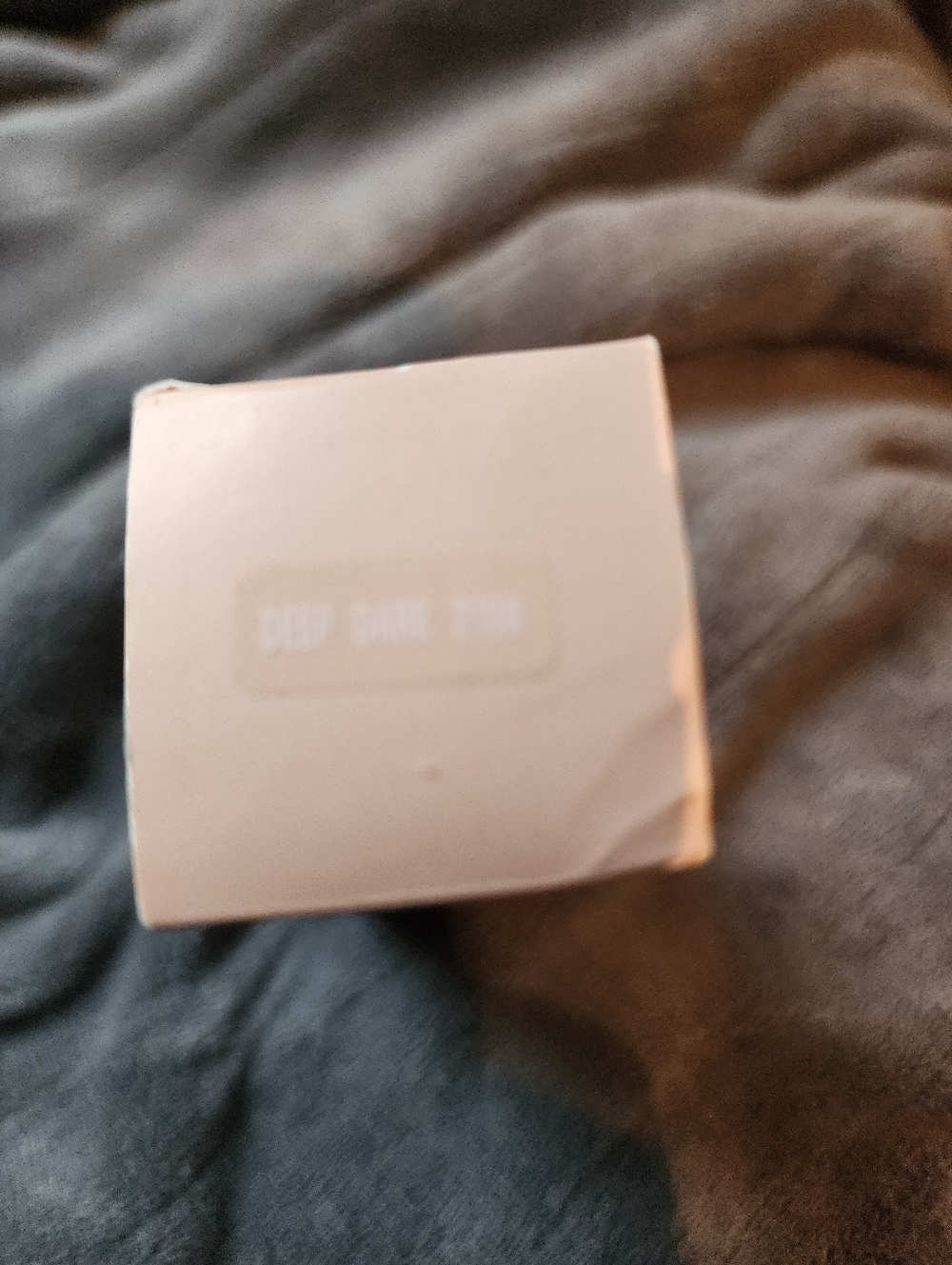 ColourPop Pretty Fresh Hyaluronic Hydrating Foundation - Picture 5 of 7